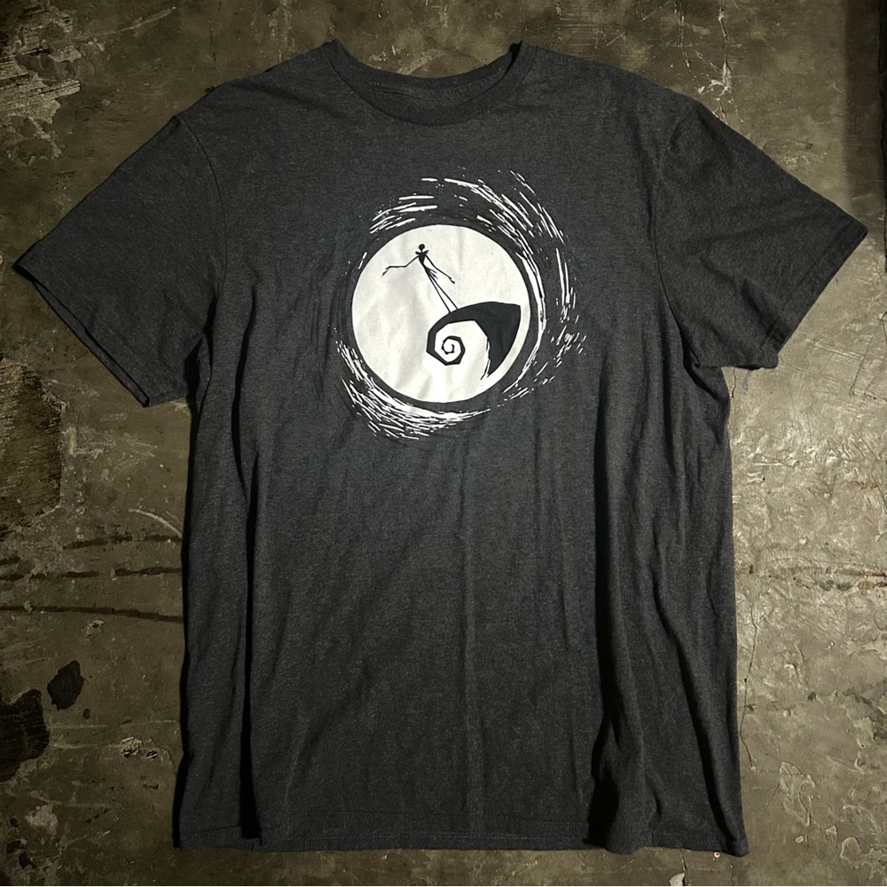LARGE Heather Grey The Nightmare Before Christmas Jack Graphic tee